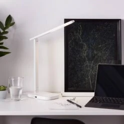 BRILLIANT Lampe Vicari 8 BRILLIANT Lampe Vicari -BRILLIANT Magasin 1000367736 221014 021 MOOD DETAILS P000000001000367736 mood